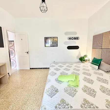 Гостьовий будинок La Laja 4 *